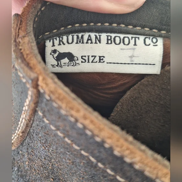 Truman waxed flesh boots 7D - Picture 9 of 11